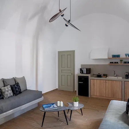 Stardust * Kamari (Santorini)
