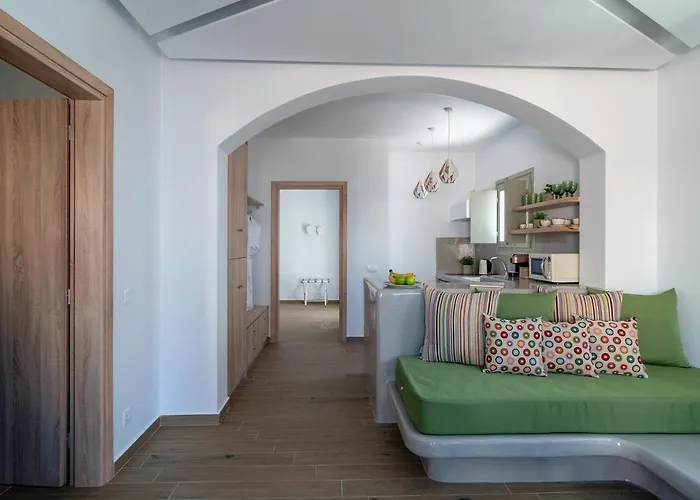 Stardust Kamari (Santorini)