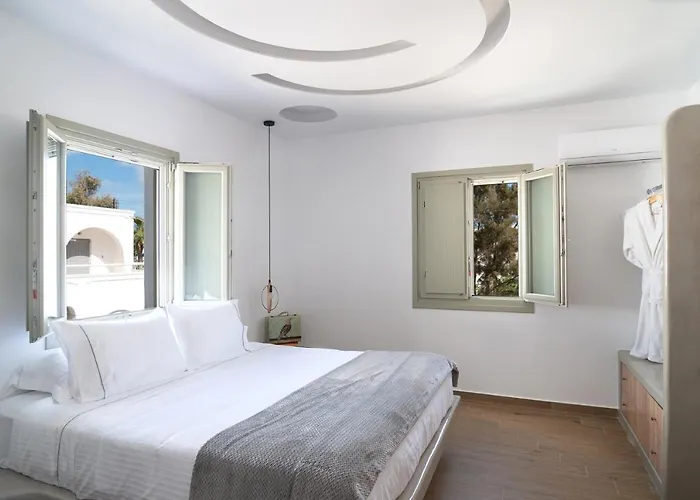 Stardust * Kamari (Santorini)